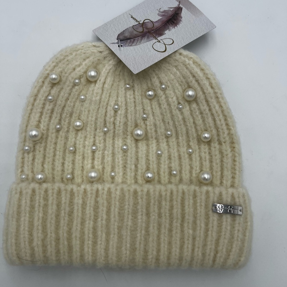 Jessica Simpson Ivory Knit Beanie Faux Pearl Ribbed Winter Hat 43JG050005 NEW